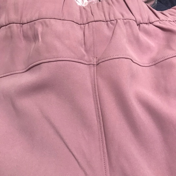 🥰 Lululemon On the Fly Mid-Rise Pant TravelWoven 10 12 💕 - Picture 9 of 12